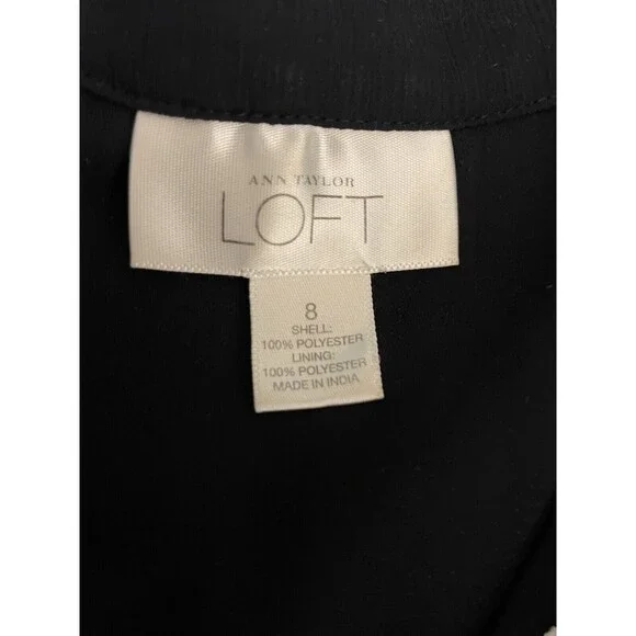 ๐ LOFT Navy Sleeveless Chiffon Top w/ White Beaded V-Neck โ Size 8 (Lined) - Picture 7 of 9